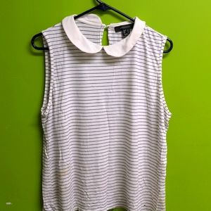 Adorable peter pan collar tee